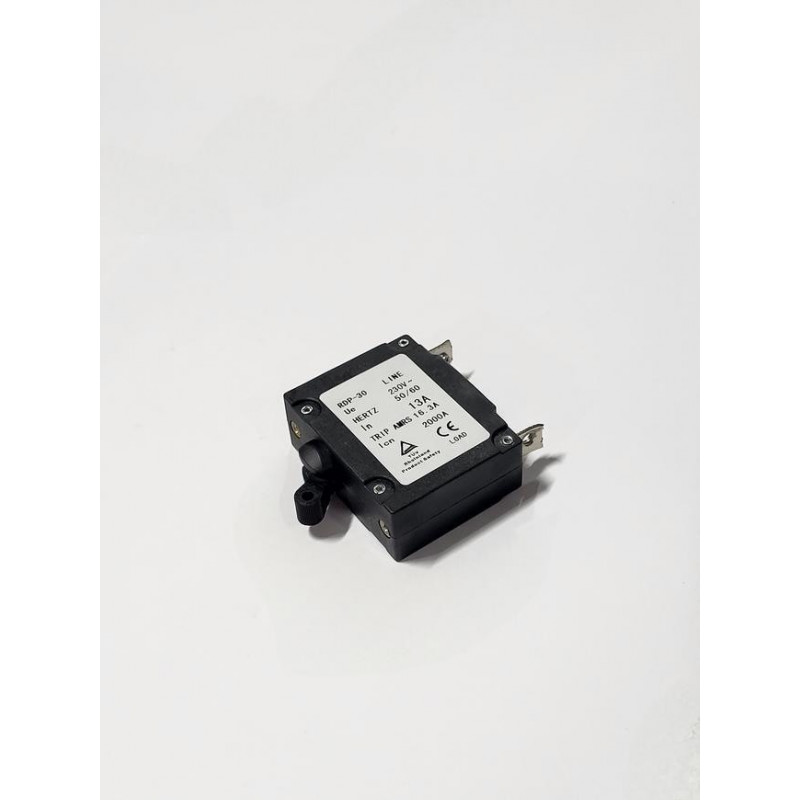Vypínač/zásuvka pre elektrocentrálu Worcraft GG-2700, diel 133